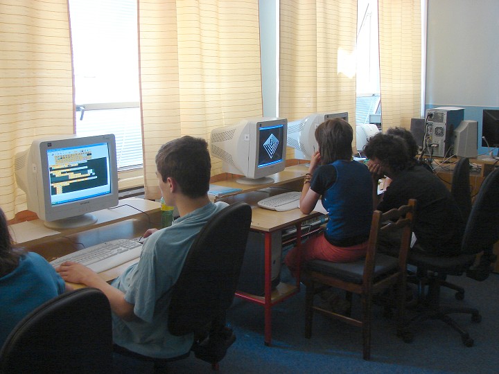 img00016.jpg